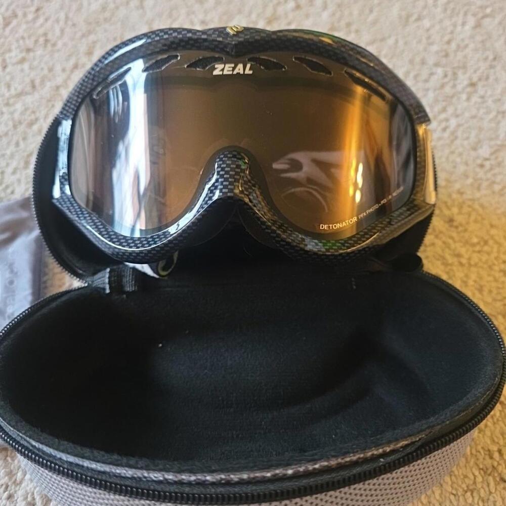ZEAL Detonator ZB + Polar + NO FOG Ski Goggles — DISCONTINUED - Great Shape!